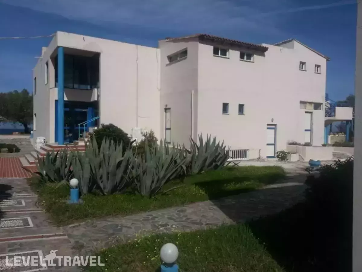 Kolymbari Hotel