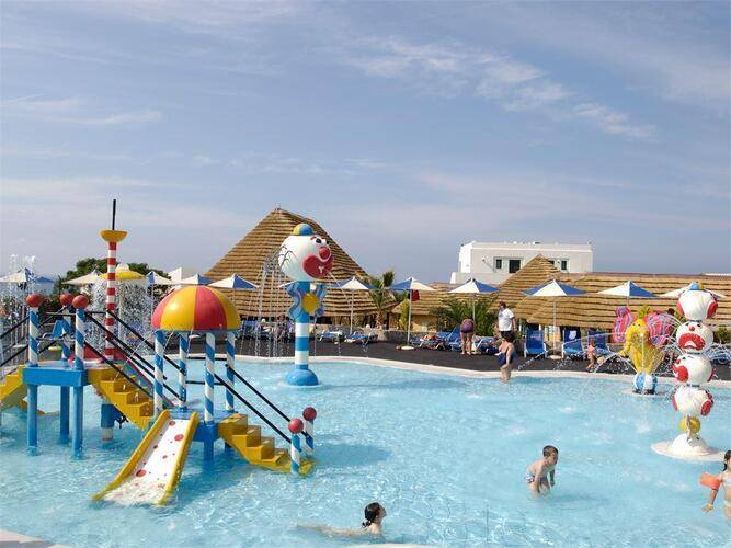 Nana Golden Beach (Ex.Nana Beach Resort Hotel)