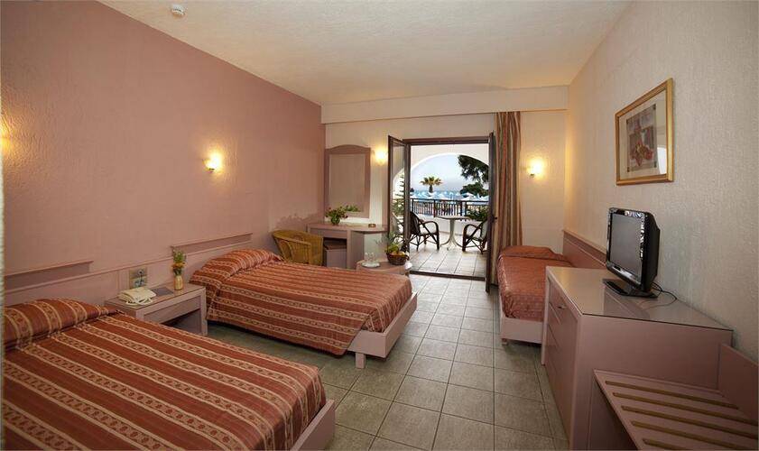 Nana Golden Beach (Ex.Nana Beach Resort Hotel)