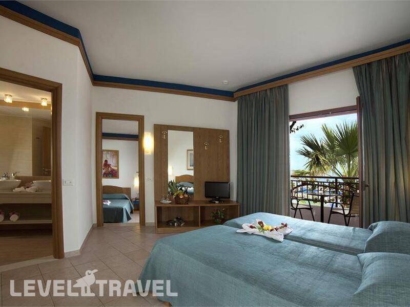 Фотография Nana Golden Beach (Ex.Nana Beach Resort Hotel)