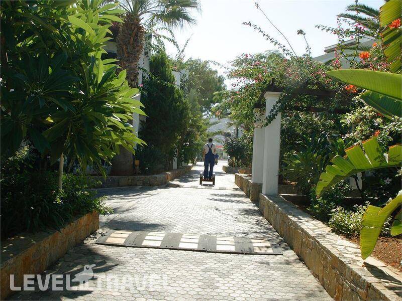 Фотография Nana Golden Beach (Ex.Nana Beach Resort Hotel)