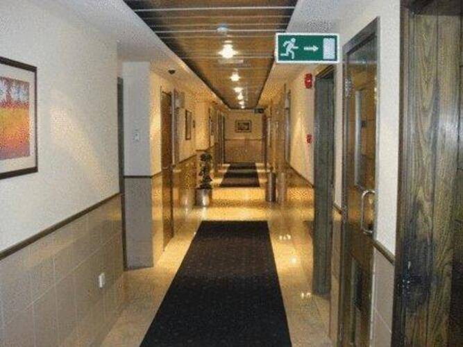 Sandras Inn Hotel