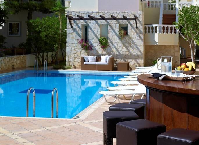 Elotis Suites