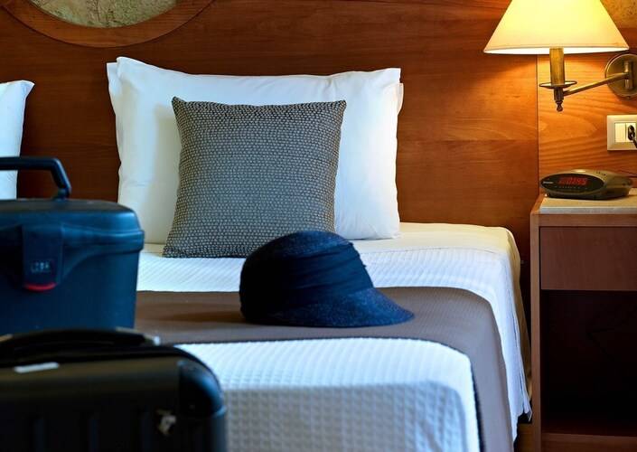 Elotis Suites