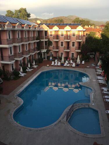 Gunes Hotel