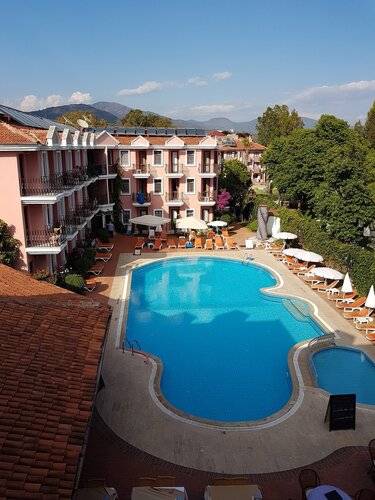 Gunes Hotel