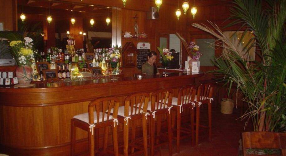 Baan Mai Cottages & Restaurant