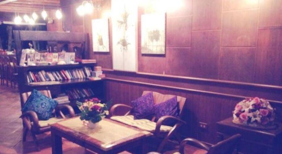 Baan Mai Cottages & Restaurant