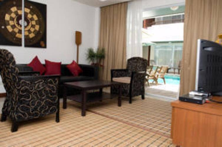 Chateau Dale Boutique Residence