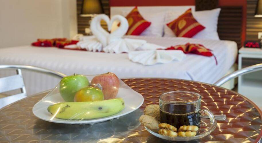 Patong Max Value Hotel