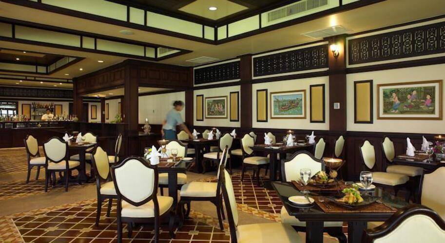 Wora Bura Hua Hin Resort & Spa