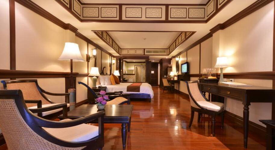 Wora Bura Hua Hin Resort & Spa