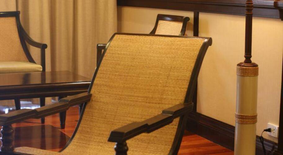 Wora Bura Hua Hin Resort & Spa