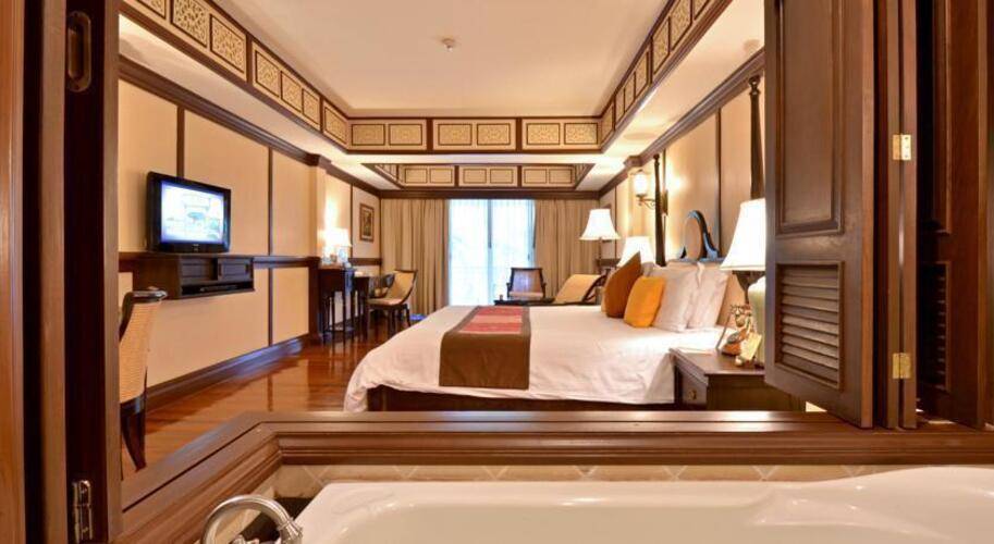 Wora Bura Hua Hin Resort & Spa