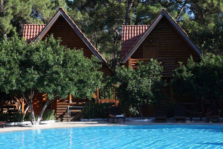 Woodline Hotel