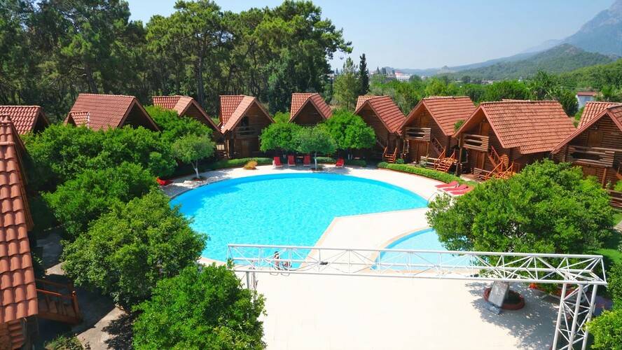 Woodline Hotel