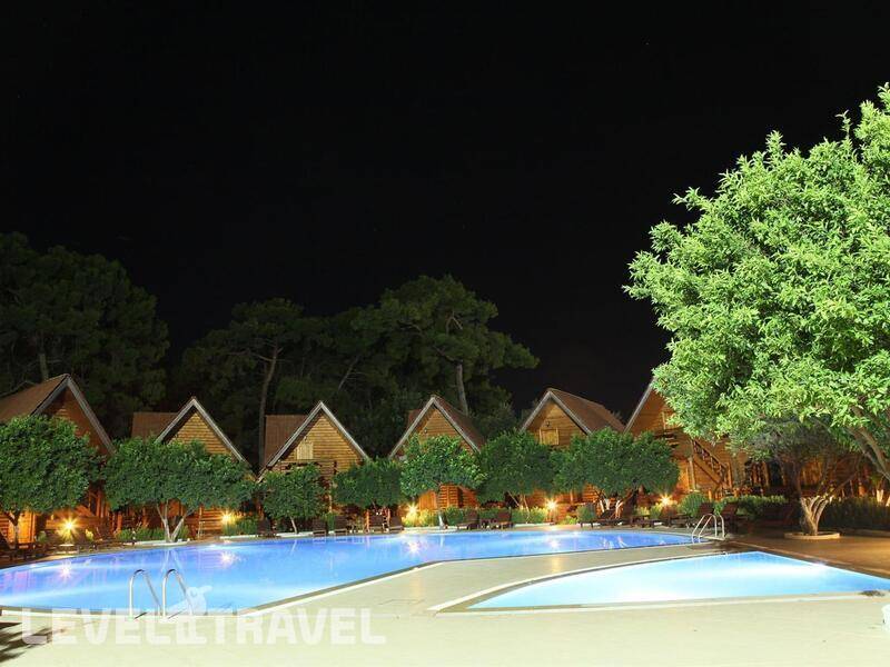 Фотография Woodline Hotel
