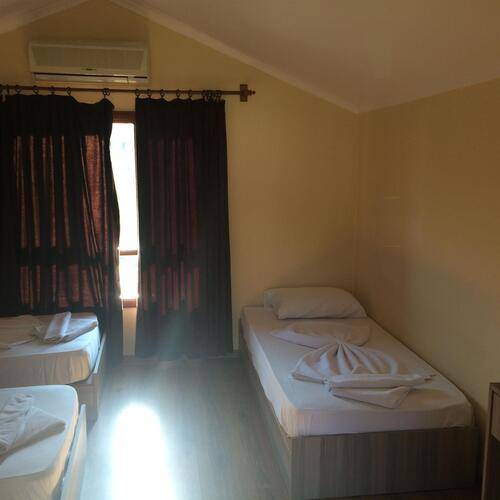 Woodline Hotel