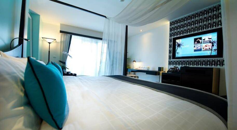 Wave Hotel