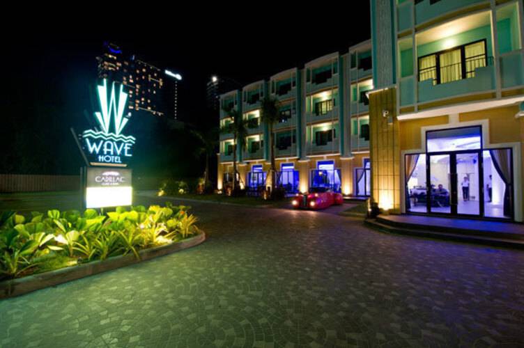 Wave Hotel