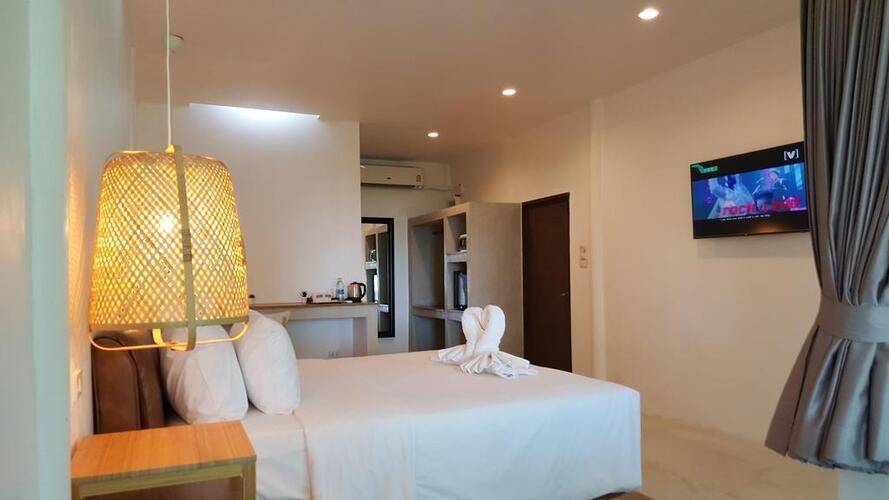 Twin Bay Resort