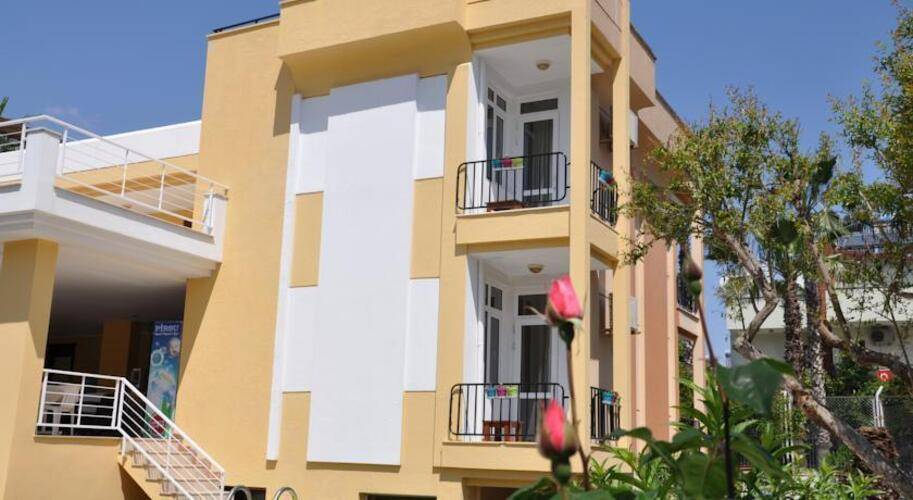 Tuncer Garden Hotel