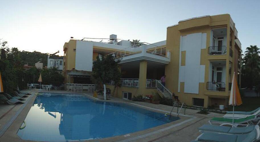 Tuncer Garden Hotel