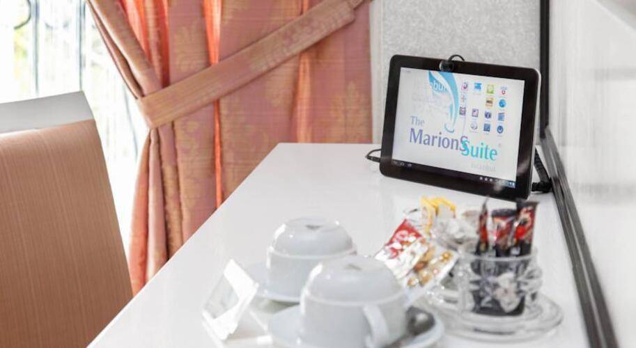 The Marions Suite
