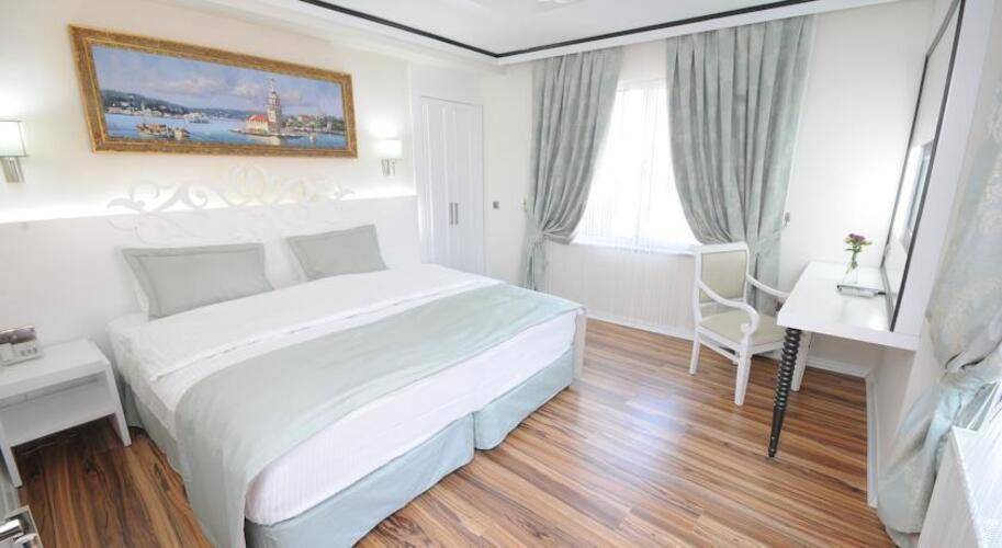 The Marions Suite