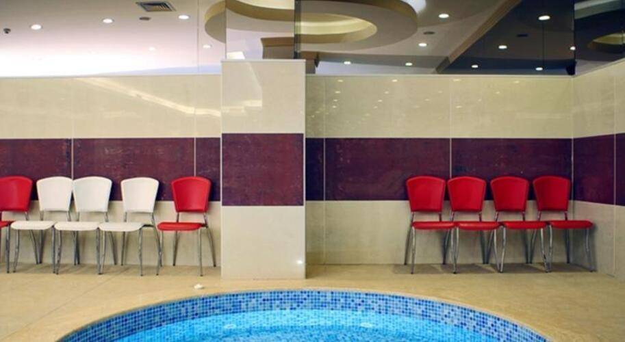 Mercure Istanbul Bakirkoy (Ex.Blue Regency Hotel)