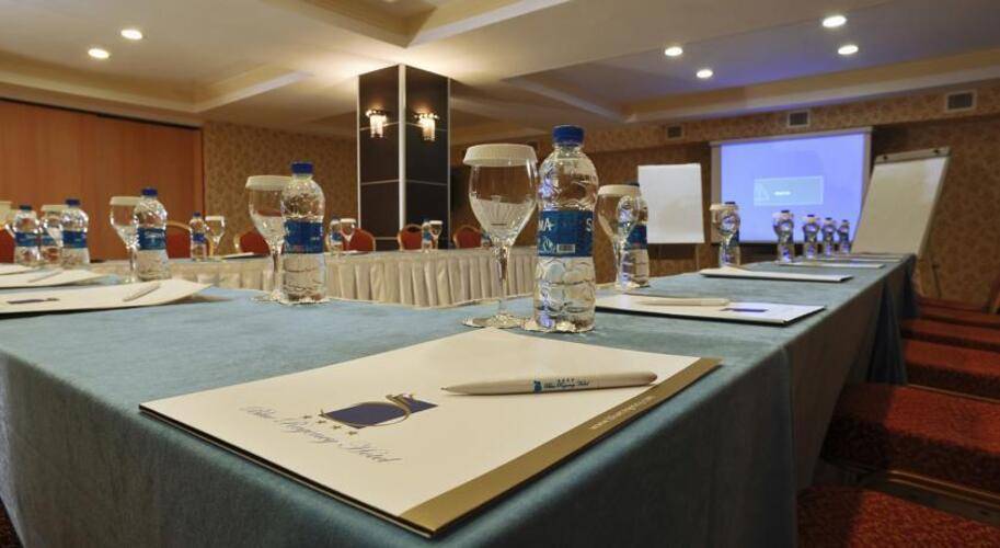 Mercure Istanbul Bakirkoy (Ex.Blue Regency Hotel)