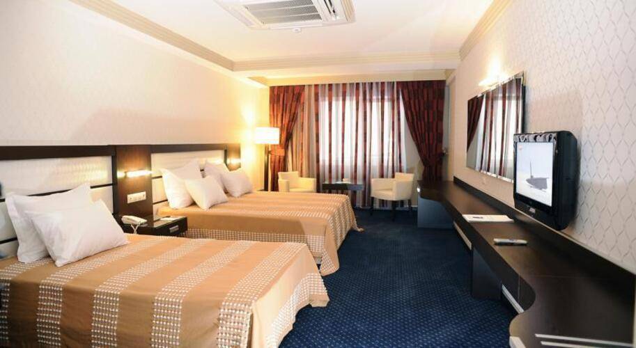 Mercure Istanbul Bakirkoy (Ex.Blue Regency Hotel)