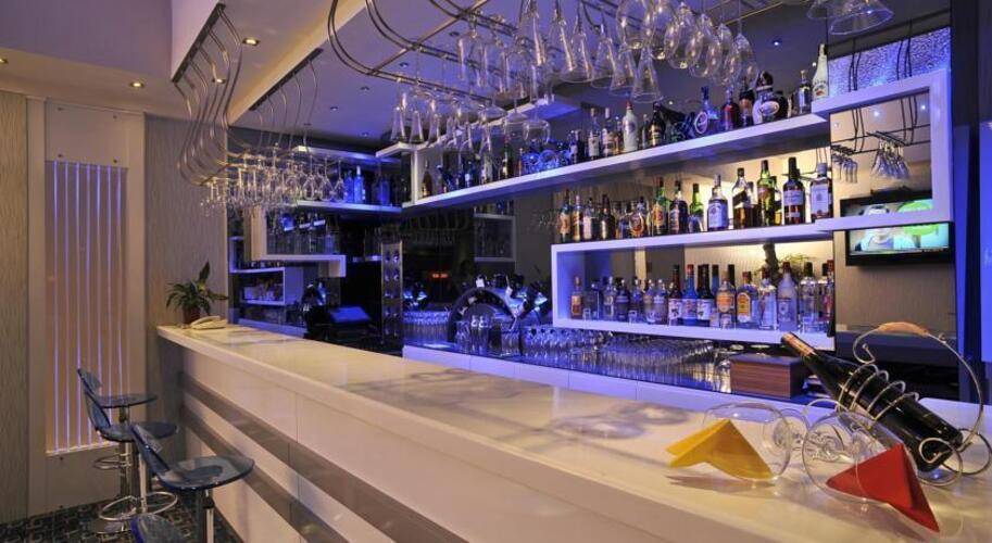 Mercure Istanbul Bakirkoy (Ex.Blue Regency Hotel)