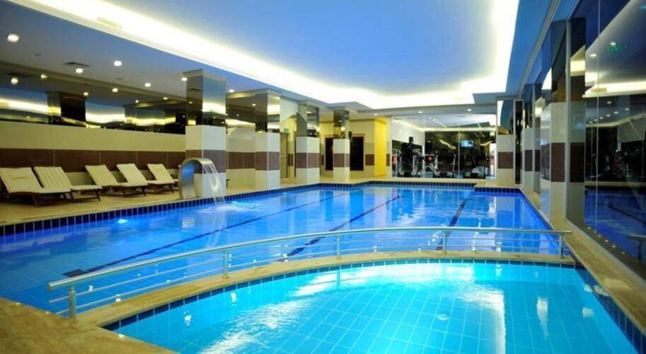Mercure Istanbul Bakirkoy (Ex.Blue Regency Hotel)