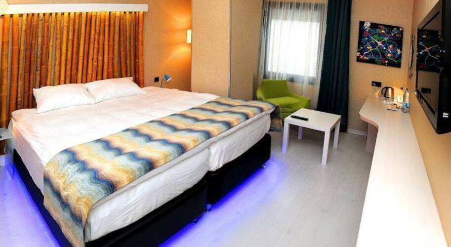 Tempo Hotel 4