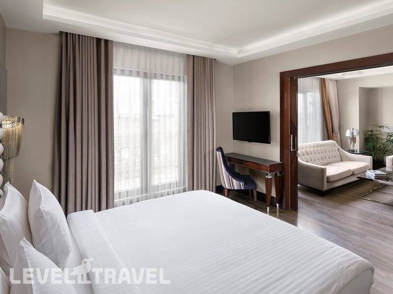 Фотография Doubletree By Hilton Istanbul Esentepe (Ex. Biz Cevahir Hotel)