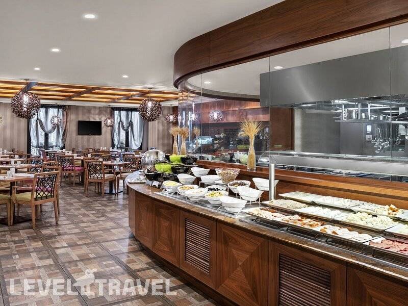 Фотография Doubletree By Hilton Istanbul Esentepe (Ex. Biz Cevahir Hotel)