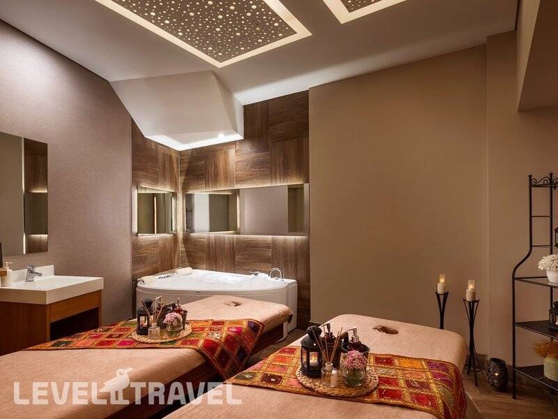Фотография Doubletree By Hilton Istanbul Esentepe (Ex. Biz Cevahir Hotel)