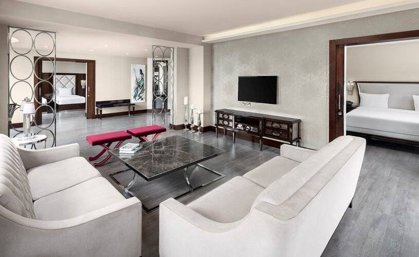 Doubletree By Hilton Istanbul Esentepe (Ex. Biz Cevahir Hotel)