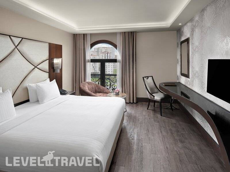 Фотография Doubletree By Hilton Istanbul Esentepe (Ex. Biz Cevahir Hotel)
