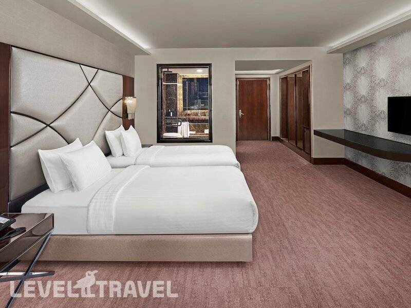 Фотография Doubletree By Hilton Istanbul Esentepe (Ex. Biz Cevahir Hotel)