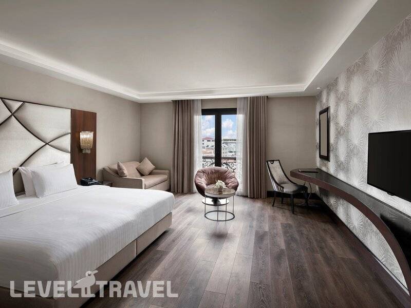 Фотография Doubletree By Hilton Istanbul Esentepe (Ex. Biz Cevahir Hotel)