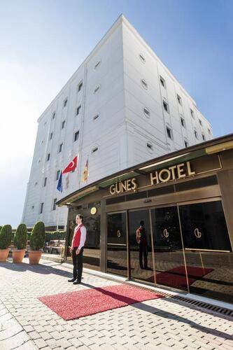 Gunes Hotel Merter