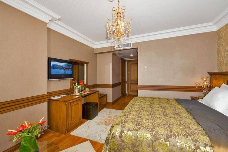 Ferman Hotel Old City