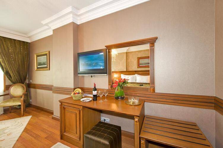 Ferman Hotel Old City