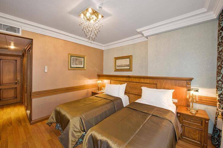 Ferman Hotel Old City