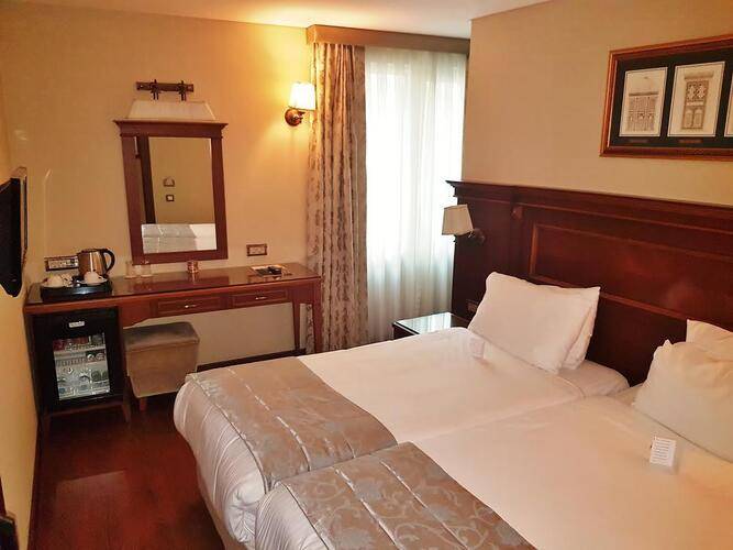 Perula Hotel