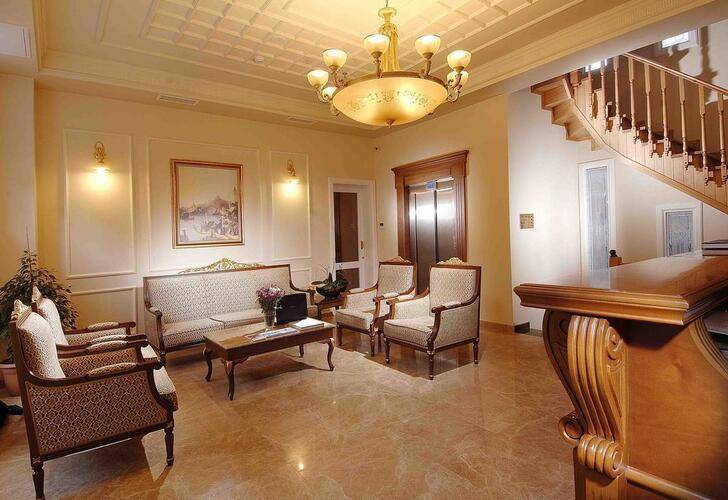 Darussaade Hotel