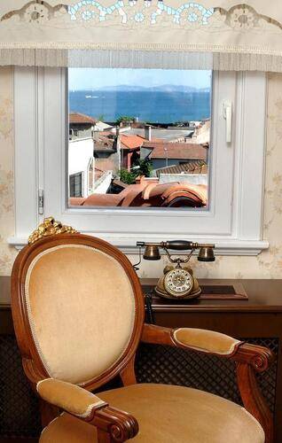 Darussaade Hotel