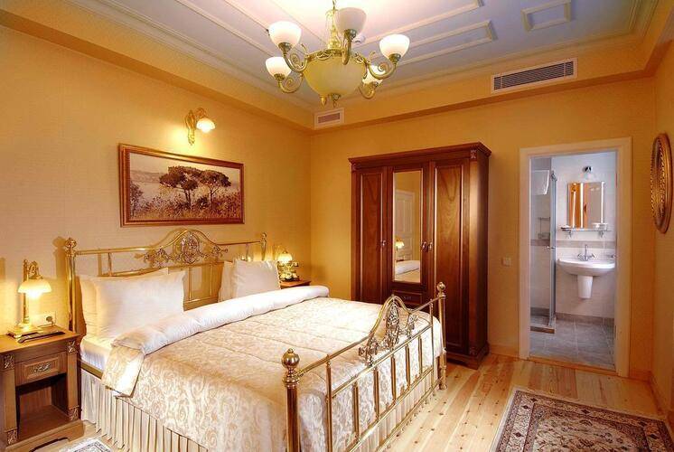 Darussaade Hotel